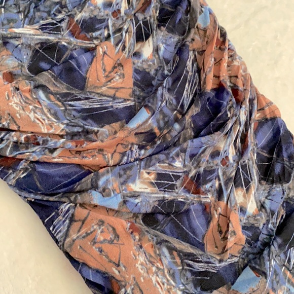 Vivienne by Vivienne Tam | Sleeveless Mesh Drape Cowl Neck Ruched Fairy Top (XS) - Picture 6 of 13